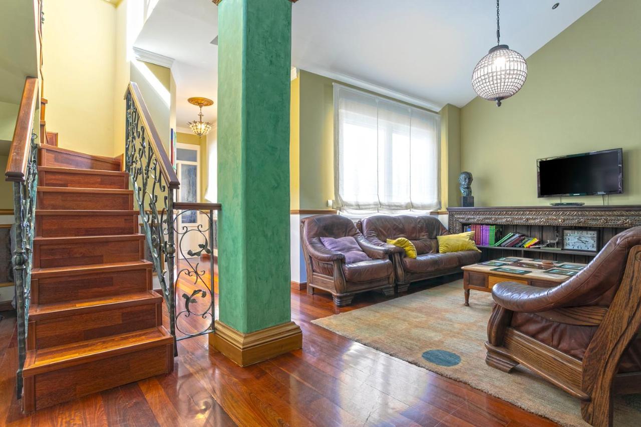 Las Mansiones De Constitucion Apartamentosmalagamanagement エクステリア 写真
