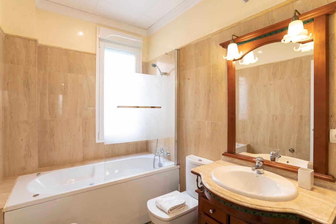 Las Mansiones De Constitucion Apartamentosmalagamanagement エクステリア 写真